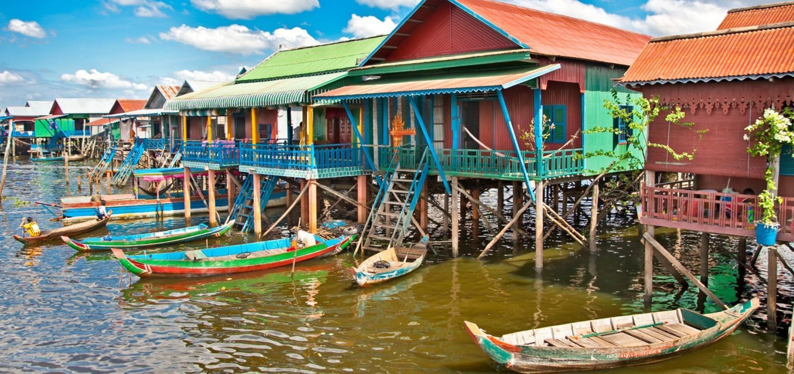 Private Siem Reap 2 Days Tour for Angkor Temples and Floating Village at Tonle Sap Lake