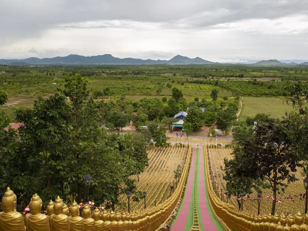  Phnom Tamao Wildlife Center & Buddha Kiri Cambodia private Day Tour from Phnom Penh