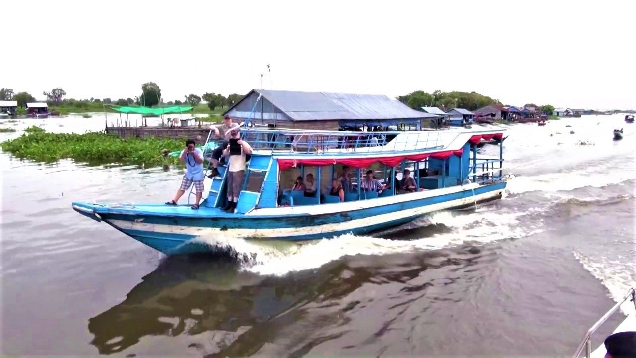 7-Day Cambodia Adventure: River Cruise from Siem Reap to Prek Taol Bird Sanctuary and Battambang 