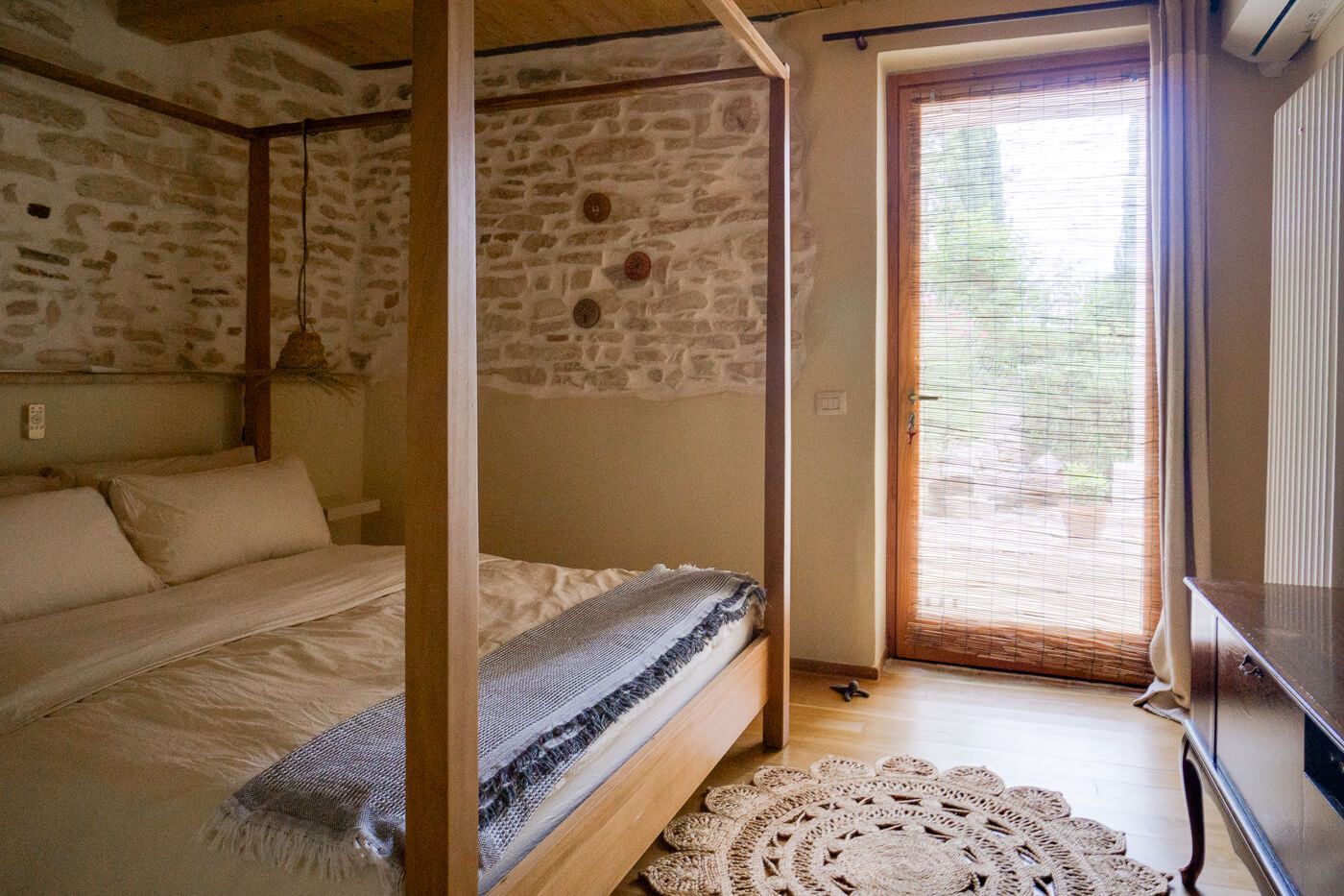 Monte Pino – Luxury holiday apartments in Le Marche, Italy