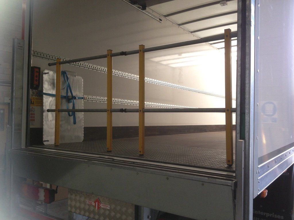 Tail lift repairs and services 2