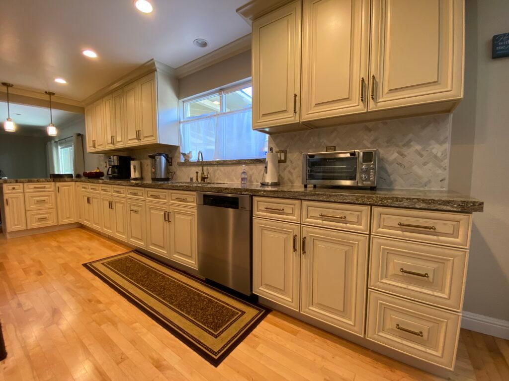 Cabinet Painting in Walnut Creek, CA