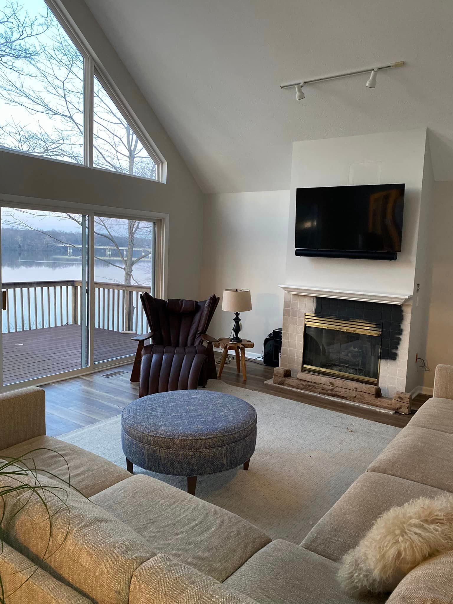 Living Room - Niles, MI - Touch of Perfection Cleaning