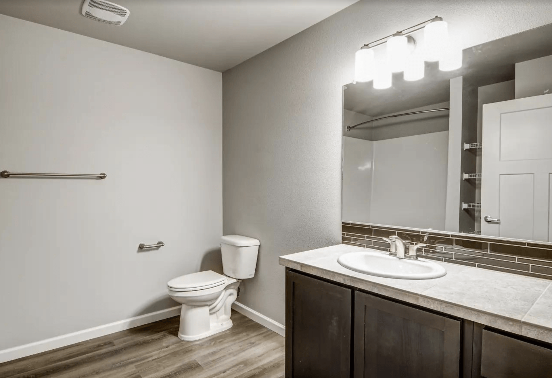 Photo Gallery | Castlegate Apartments