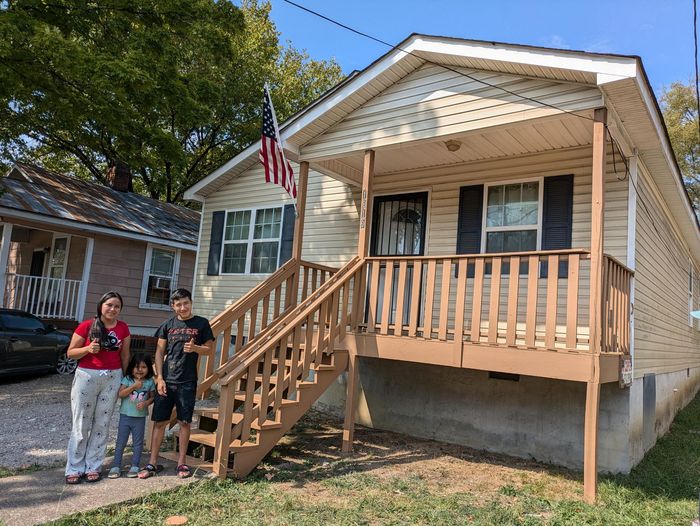 Oak Grove family participates in Rock The Porch.