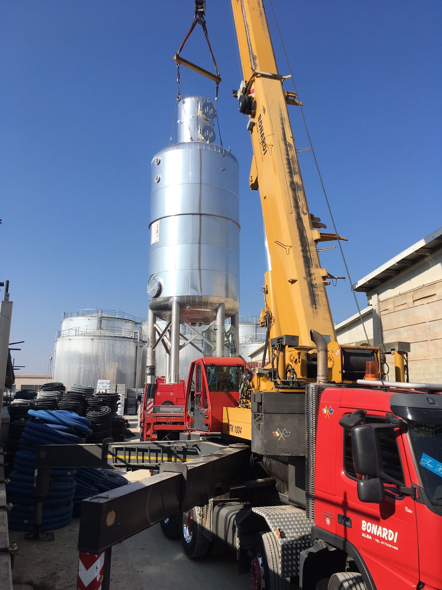 Noleggio Autogru a  Cuneo