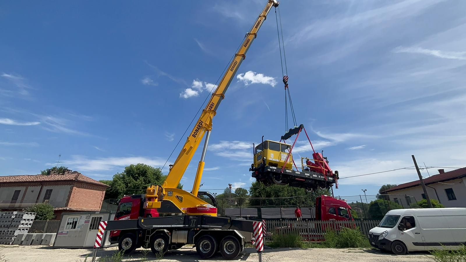 Noleggio Autogru a  Cuneo