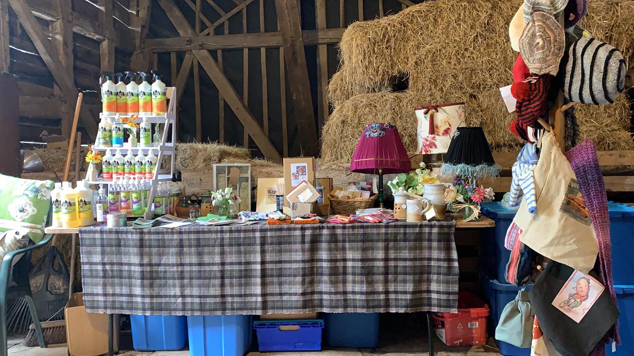 farm shop table