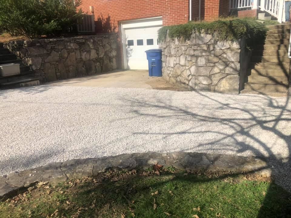 driveway gravel edging services in Knoxville, TN