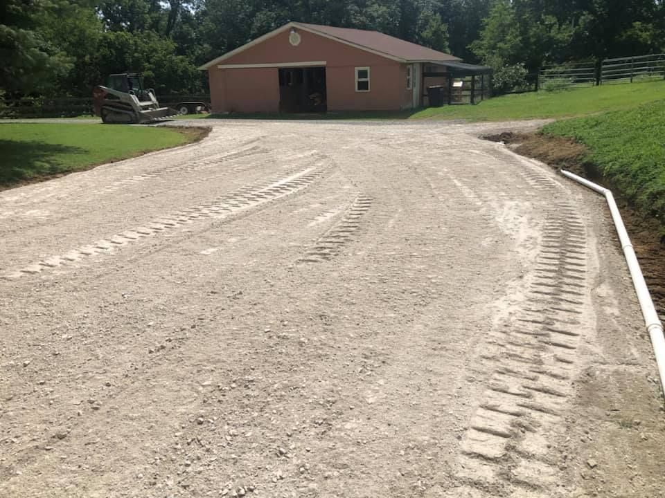 installing gravel driveway