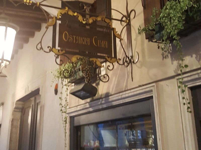 Lekkere prosecco proeven in Conegliano bij Osteria Cima