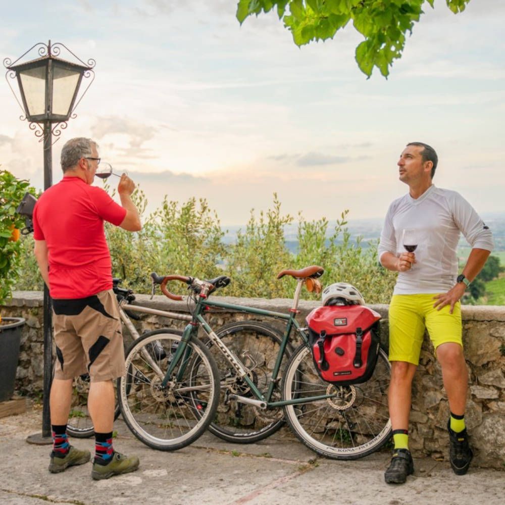 Wine tasting by bike along the Valpolicella wine route