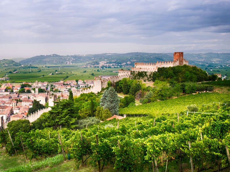 Soave, met het kenmerkende kasteel