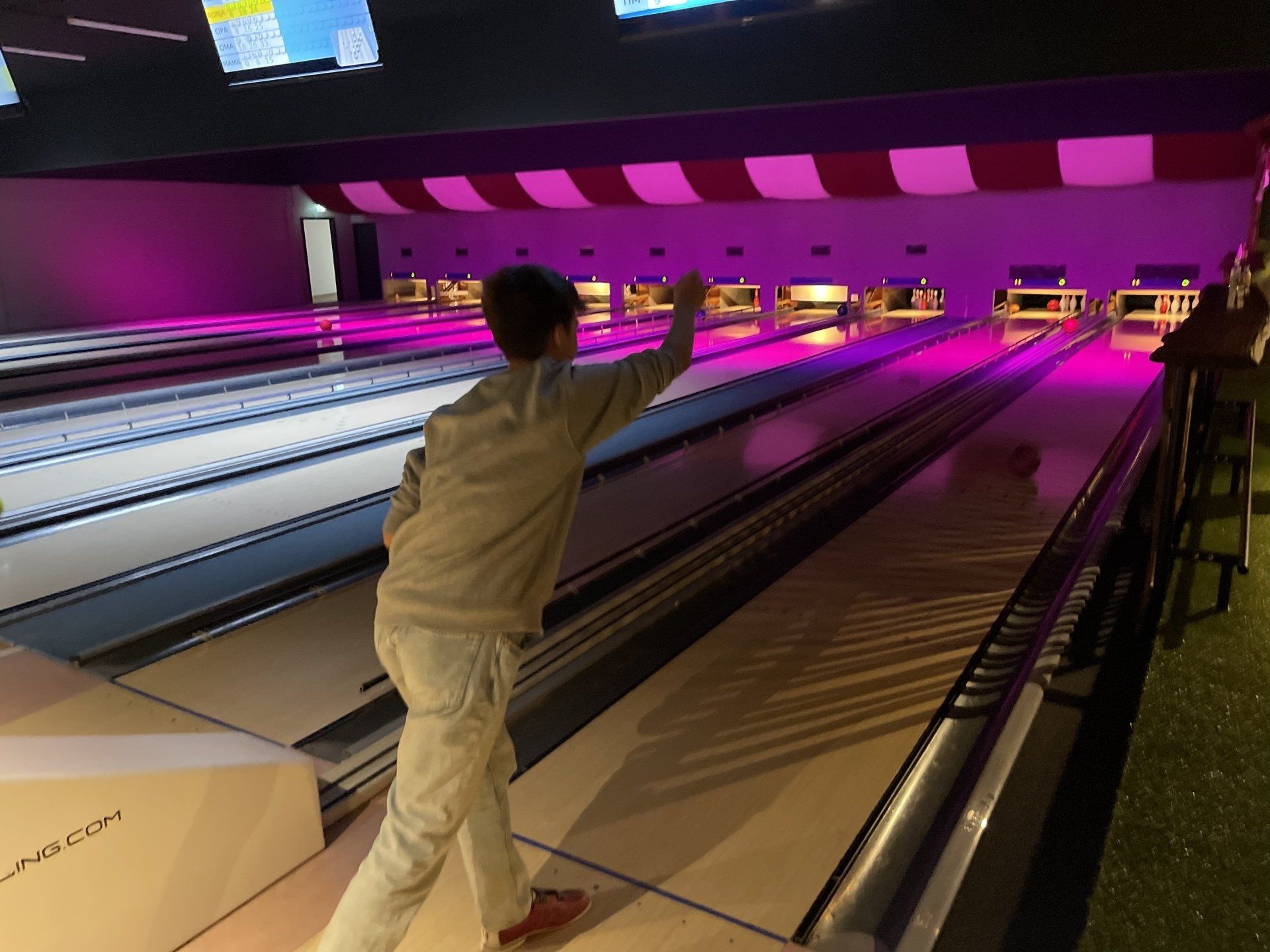 Bowling im Familienurlaub an der Ostsee
