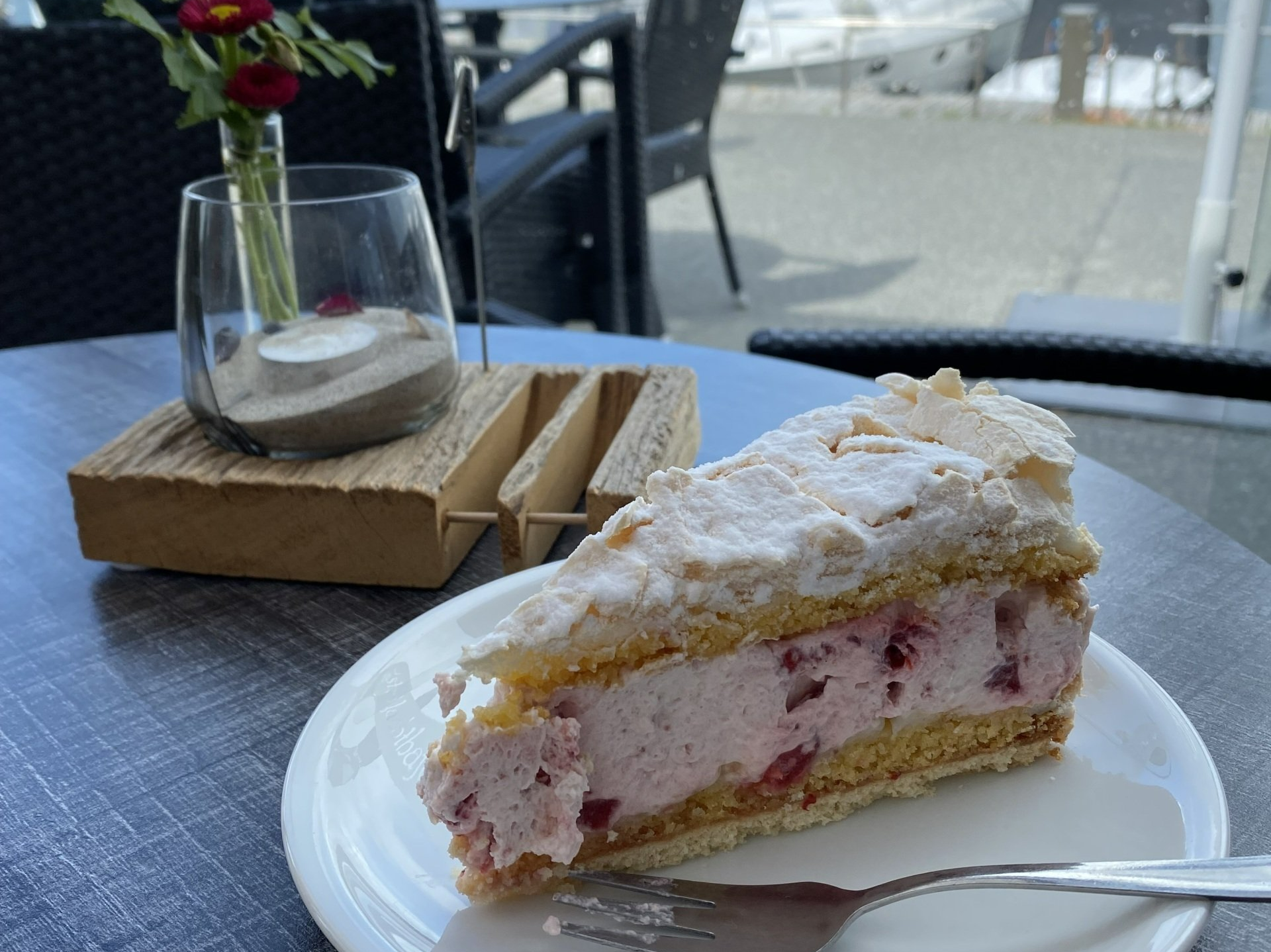 Beste Kuchen im Yachthafenbistro in Damp