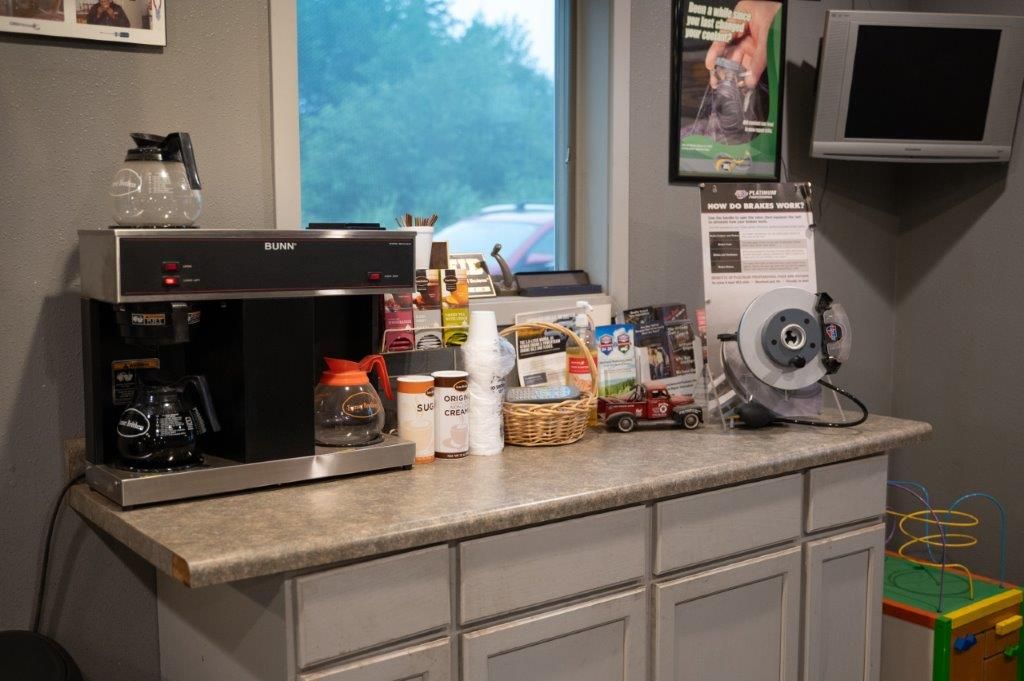 Around the shop at East End Auto in Duluth, MN