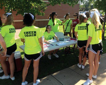 cheerleader sign up table