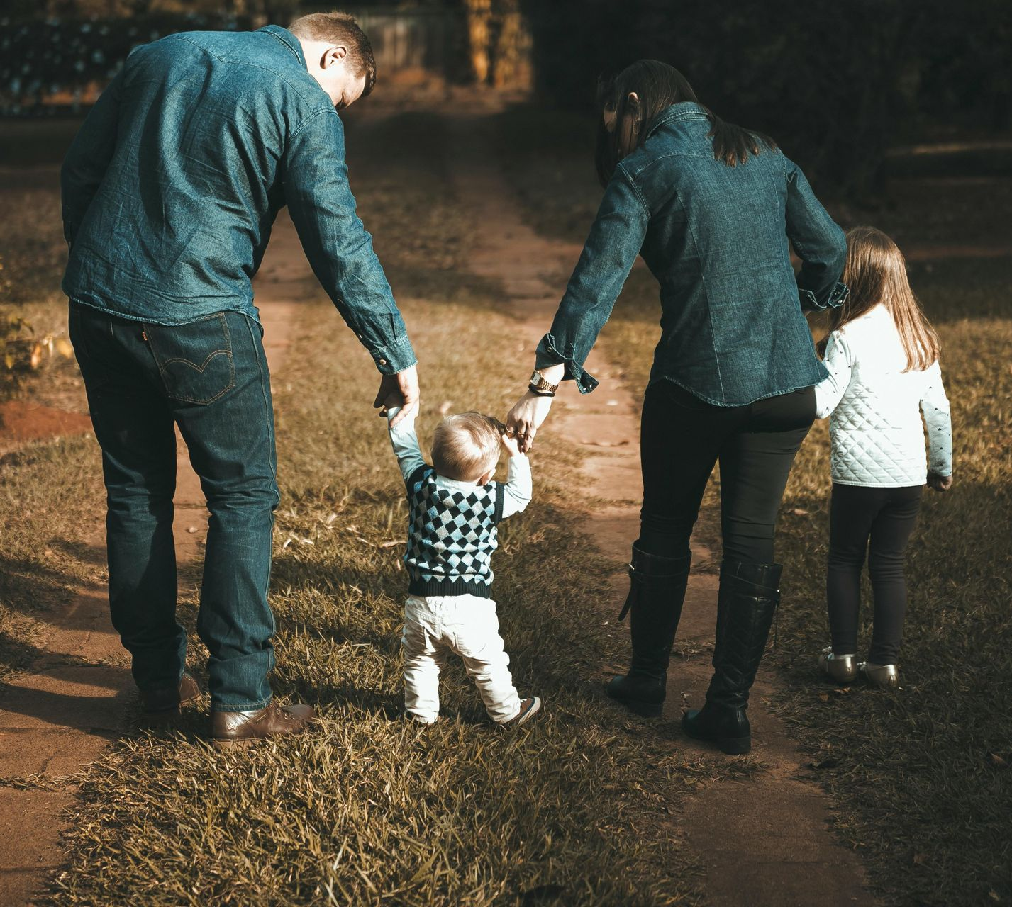 A pile of pills with one that says caf on it