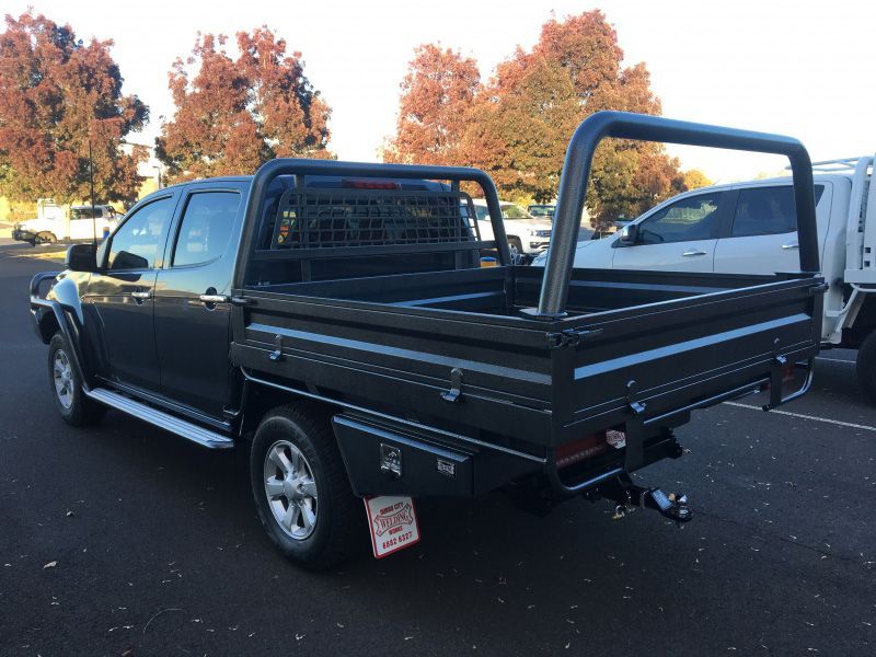 Isuzu Steel Ute Tray 1