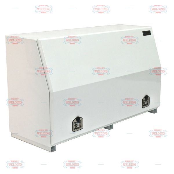 950 Series - Full Lid Closed