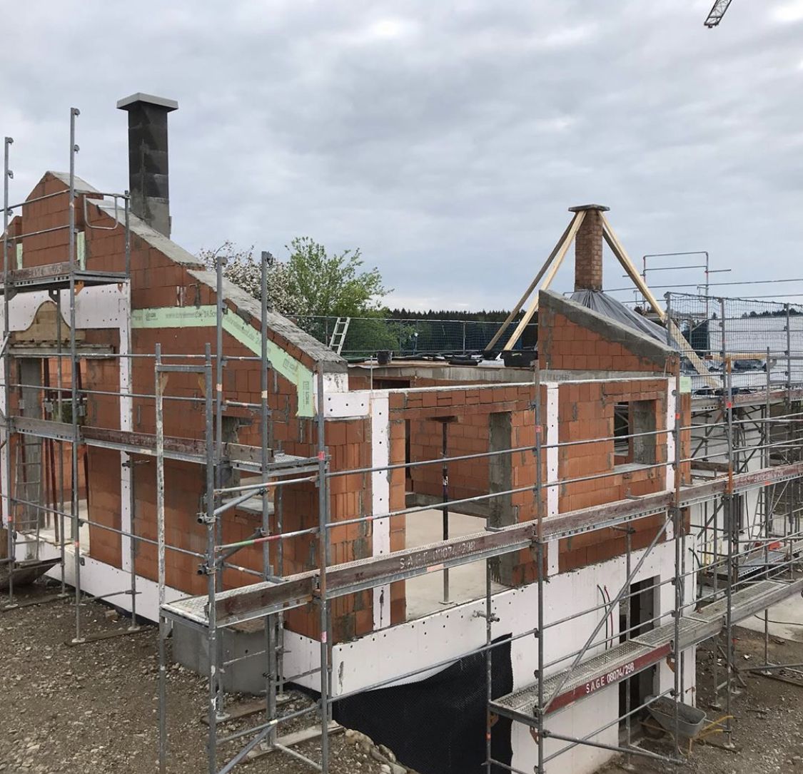 Einfamilienhaus kurz bevor der Zimmerer kommt