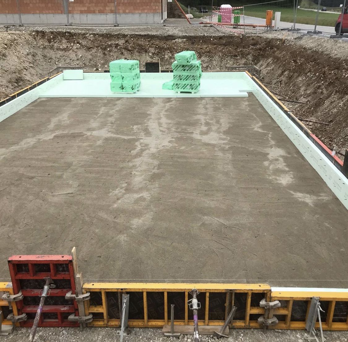 Sauberkeitsschicht wird verlegt