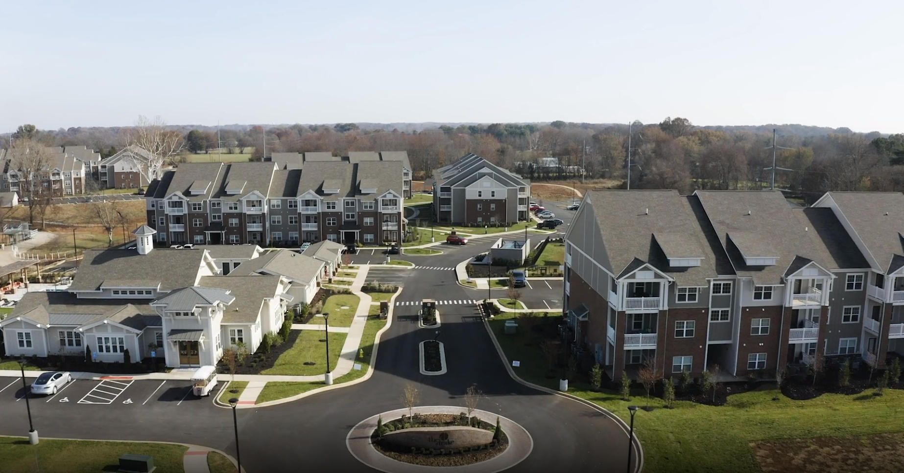 Apartments The Drake