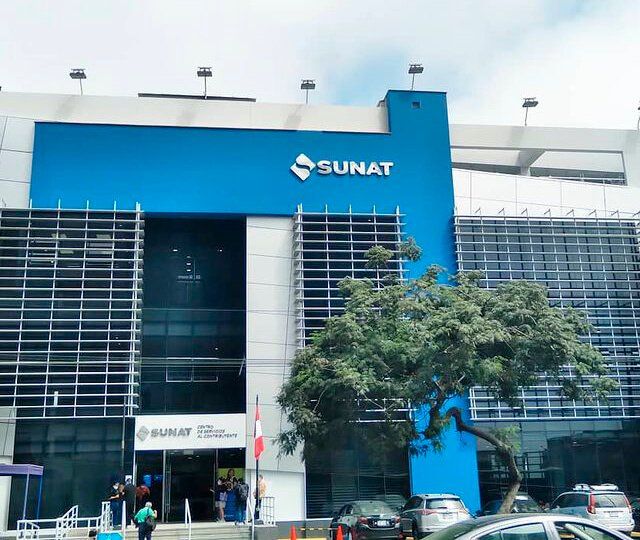 Perú Vertical Trabajos de Dificil Acceso