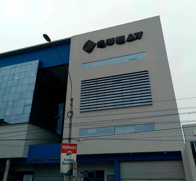 Perú Vertical Trabajos de Dificil Acceso