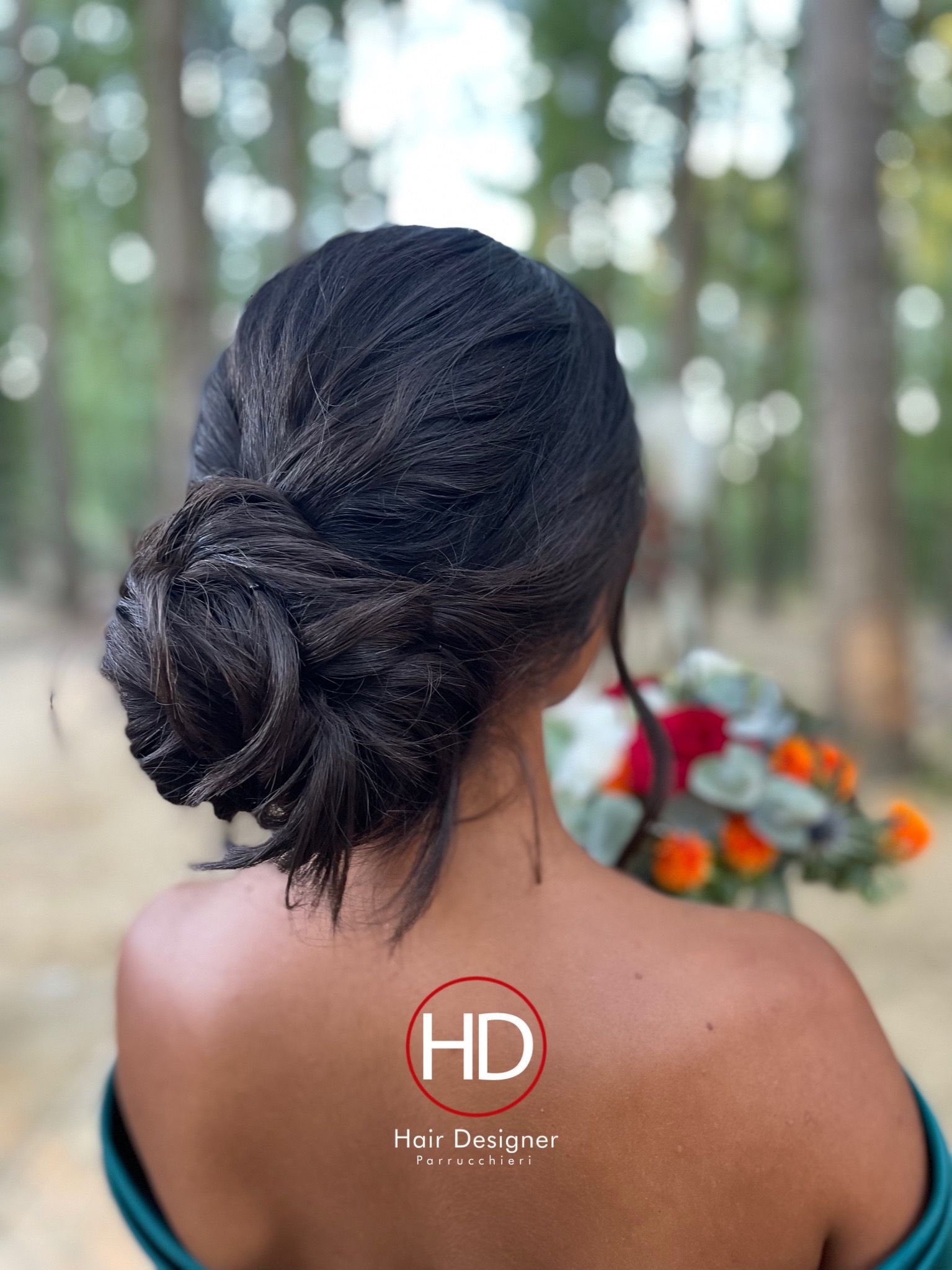 capelli raccolti eleganti