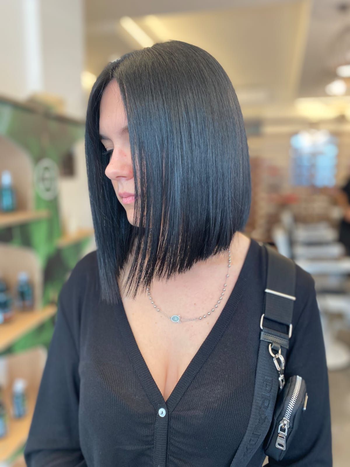 caschetto capelli neri