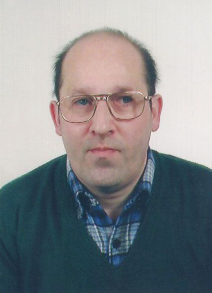 necrologio MARIO ARA