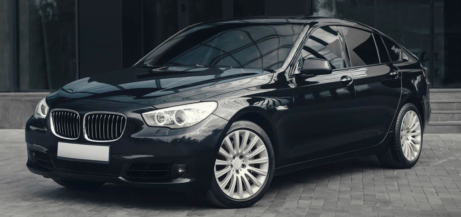 which is better ceramic or carbon tint