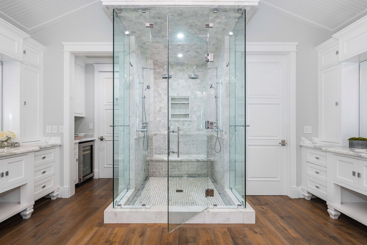 Shower Room in the Middle of a Bathroom Shower Room in the Middle of a Bathroom