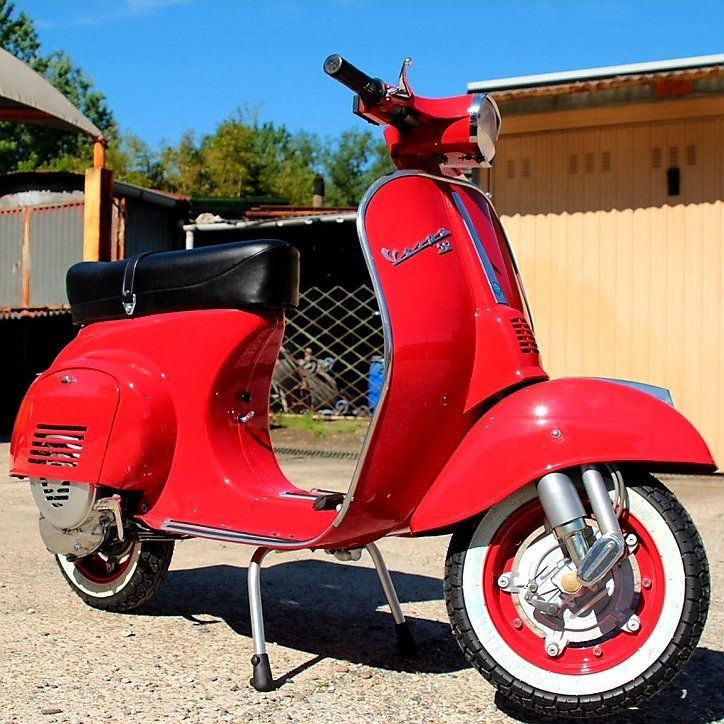 Riparazione Vespa e moto d'epoca