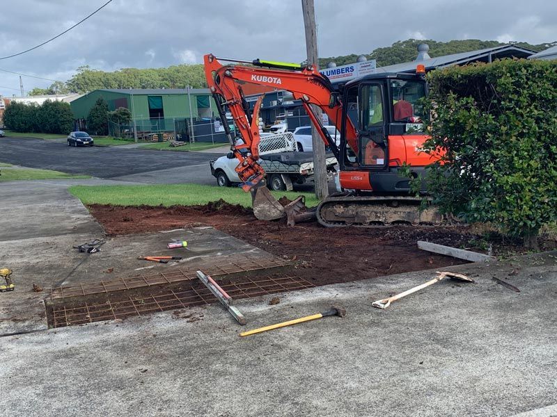 Using Heavy Machinery Excavator — Brodie Wynter Concreting in Port Macquarie, NSW