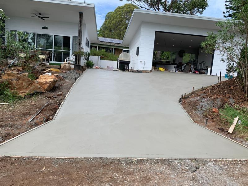 Smooth Driveway Path — Brodie Wynter Concreting in Port Macquarie, NSW