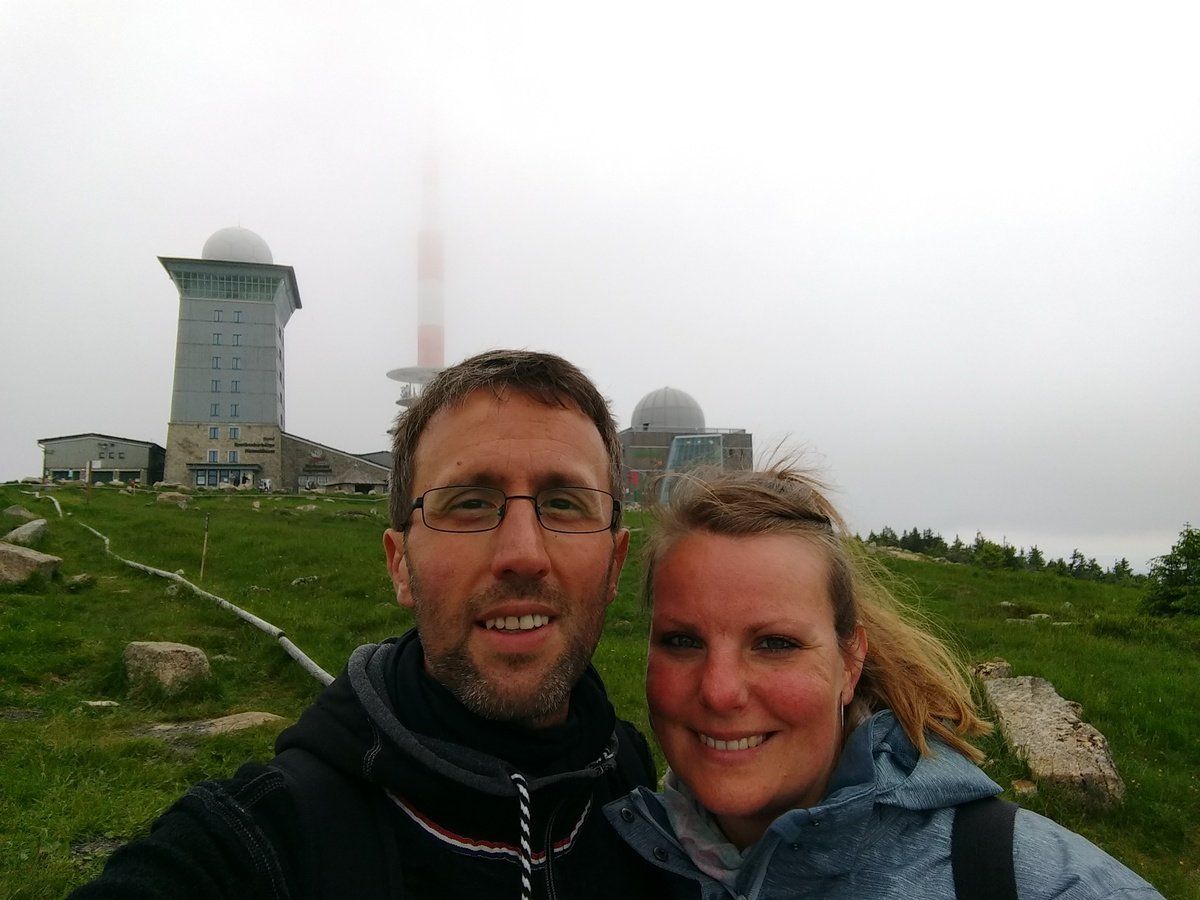 Vor dem Brockengipfel, der sich in Nebel hüllt