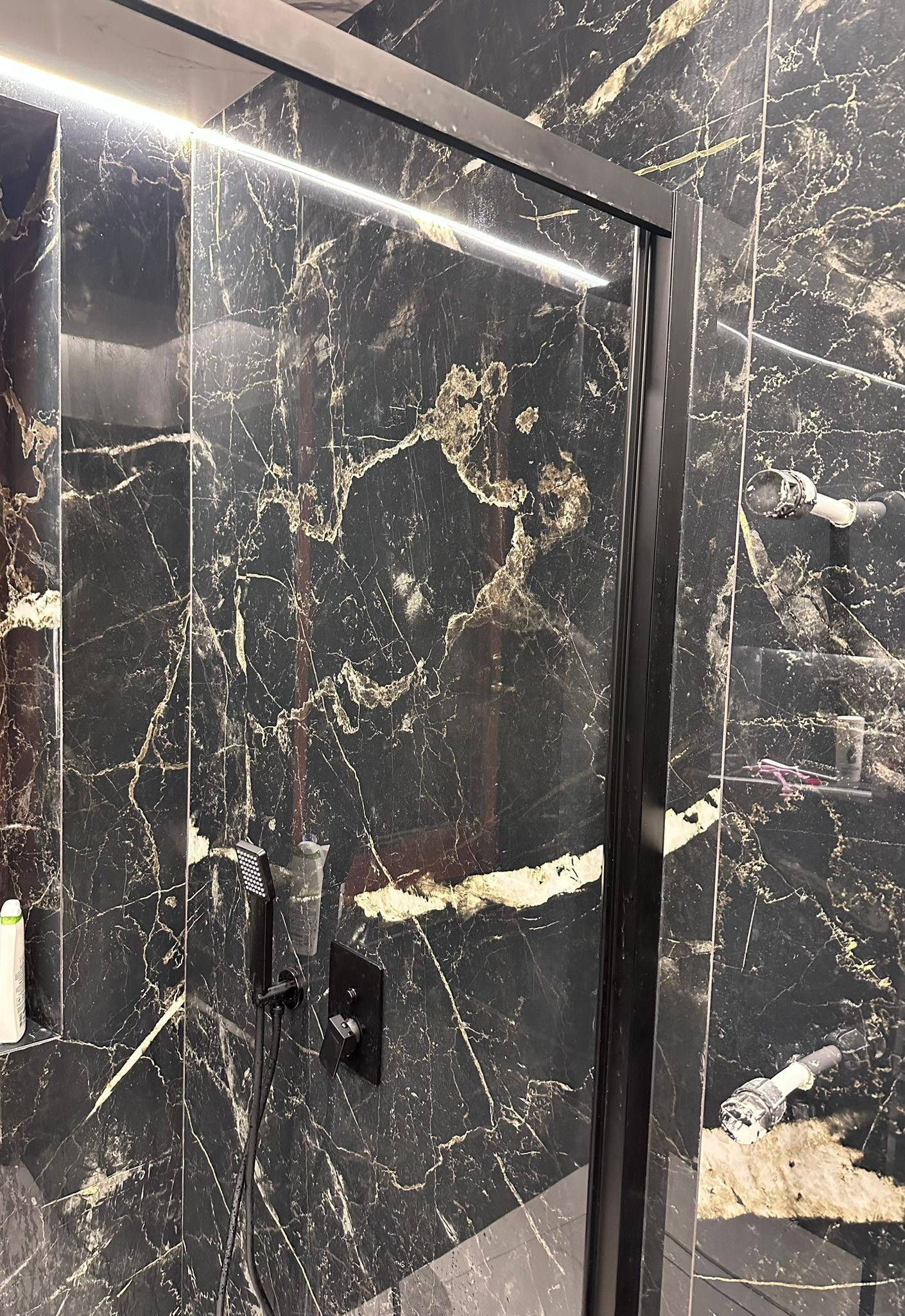 rivestimento interno doccia