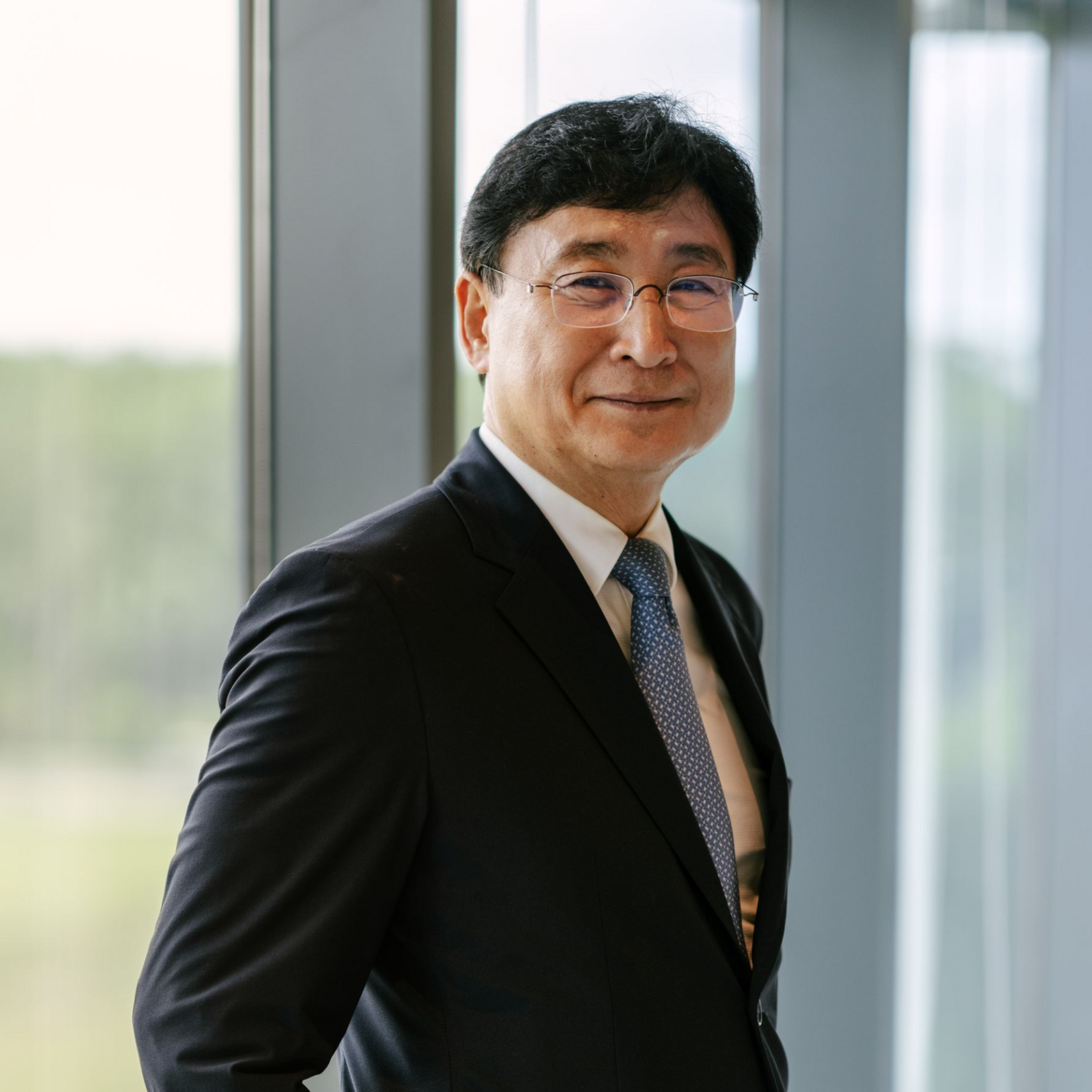 Photo of Dr. Byung Joon Han, CEO & Co-founder