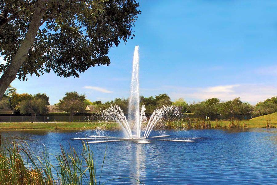 water feature floating fountain