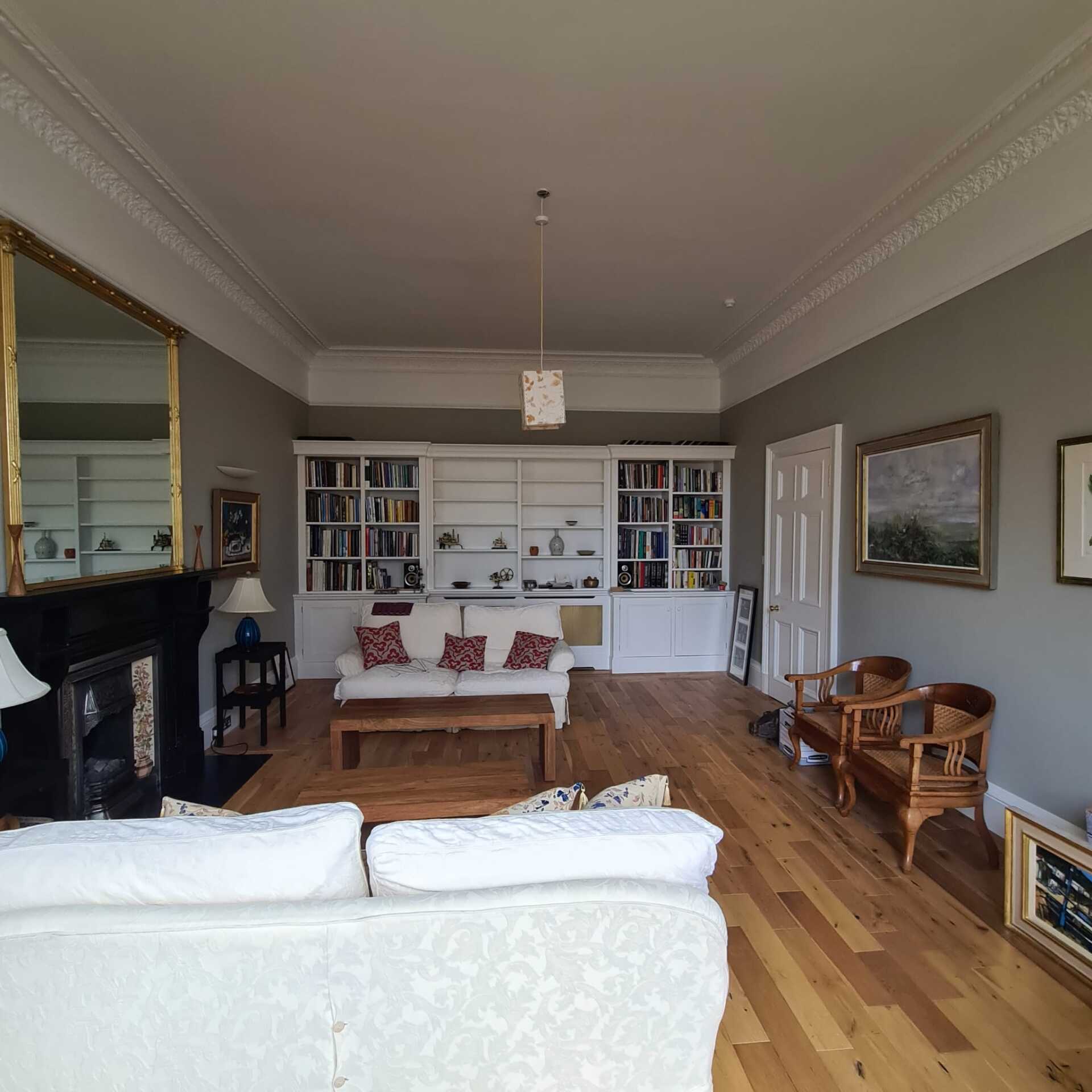 A picture of a living room decorated by Painters and Decorators Edinburgh