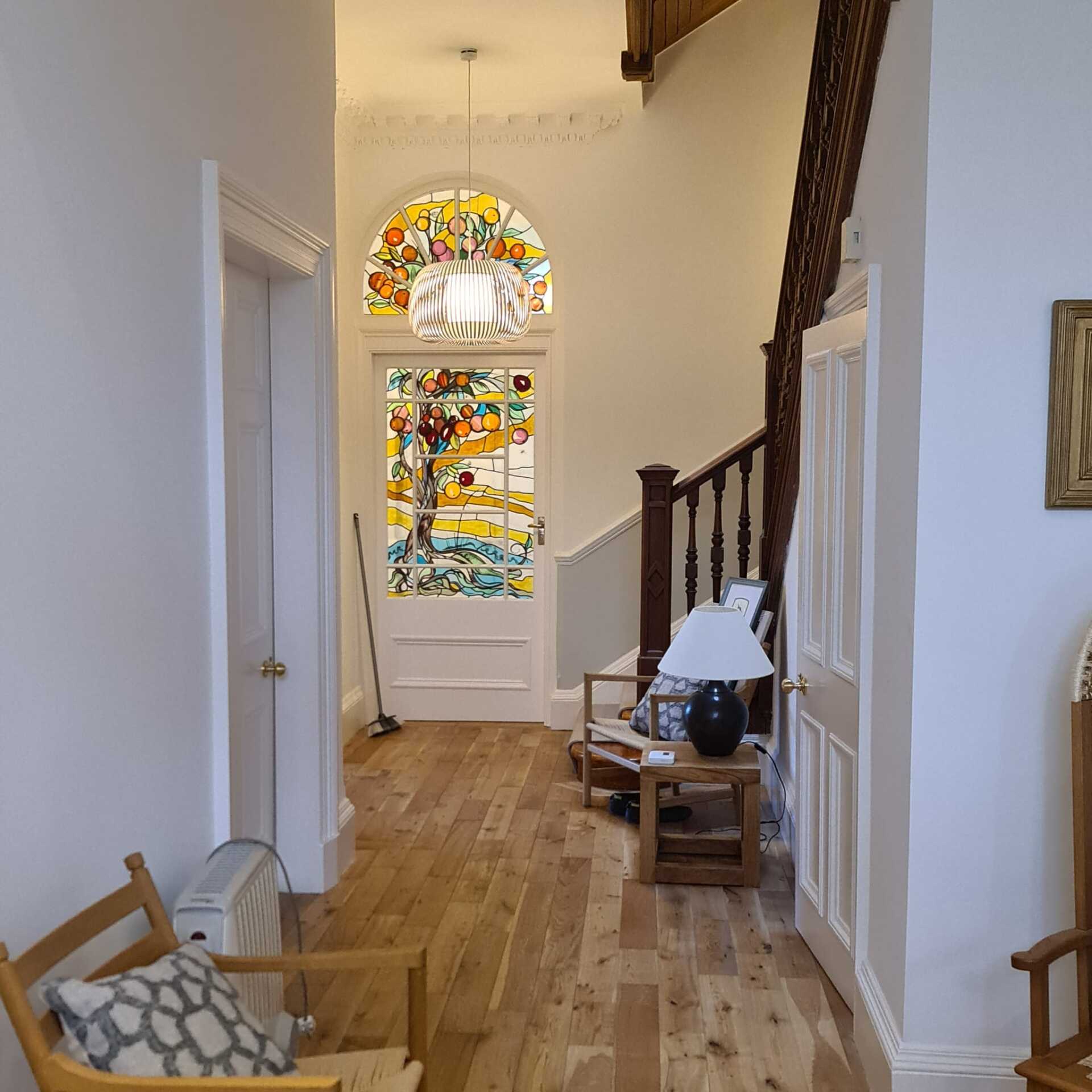 A picture of an entrance lobby decorated by painters and decorators Edinburgh