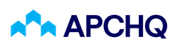 Un logo composé de trois chevrons bleus empilés pour former une pyramide, à côté du texte bleu marine « APCHQ ».