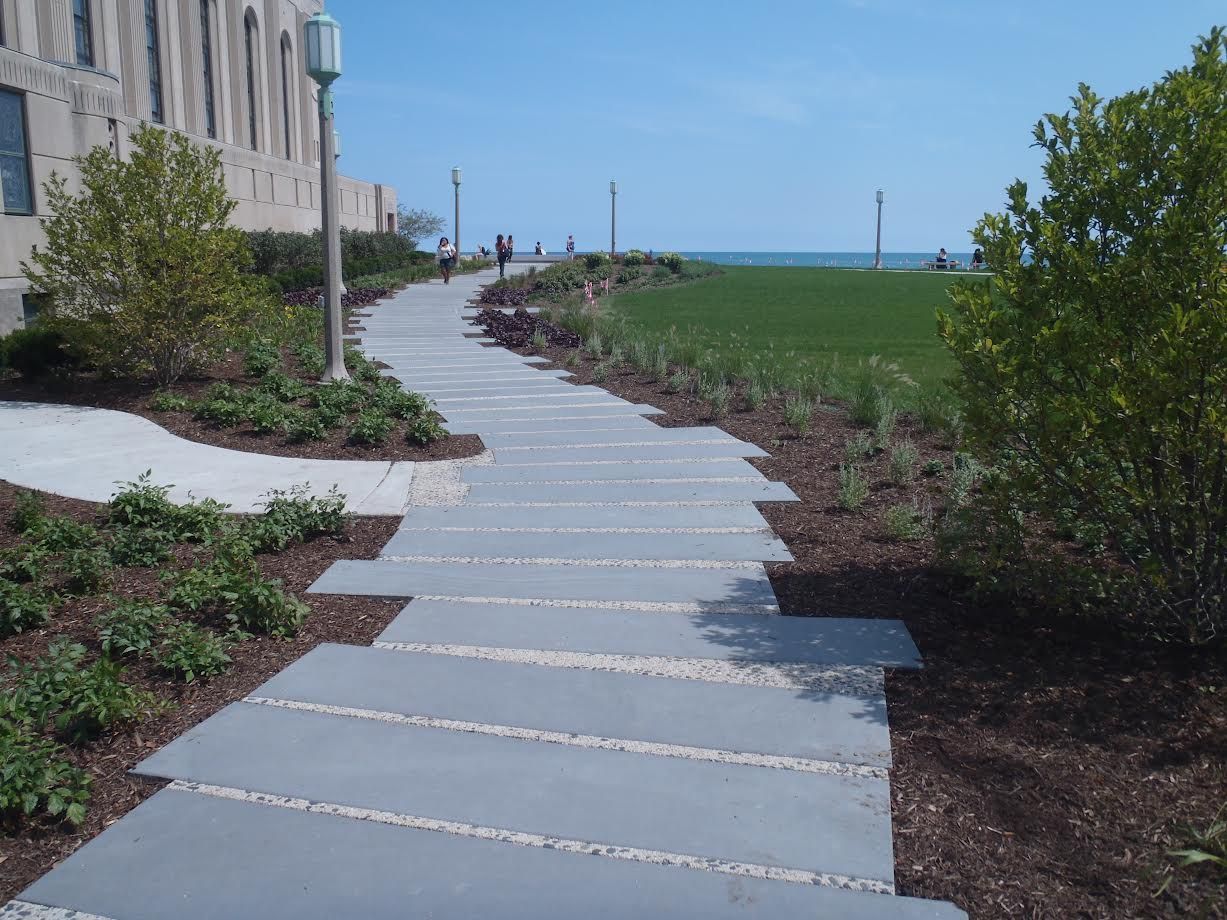 Bluestone Flagging is available in both Thermal and Natural Cleft finishes