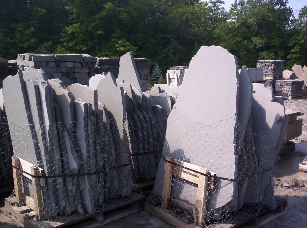 Irregular Bluestone Flagging by Gettysburg Stoneworks