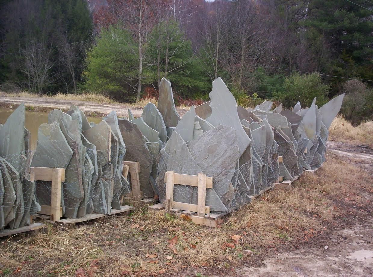 Irregular Bluestone Flagging by Gettysburg Stoneworks