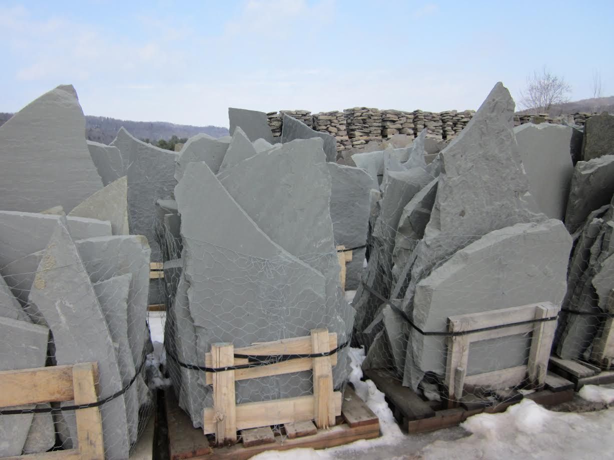 Irregular Bluestone Flagging by Gettysburg Stoneworks