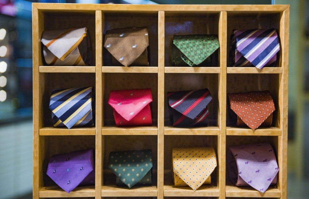 Cravatte per abiti da cerimonia da uomo a Torino