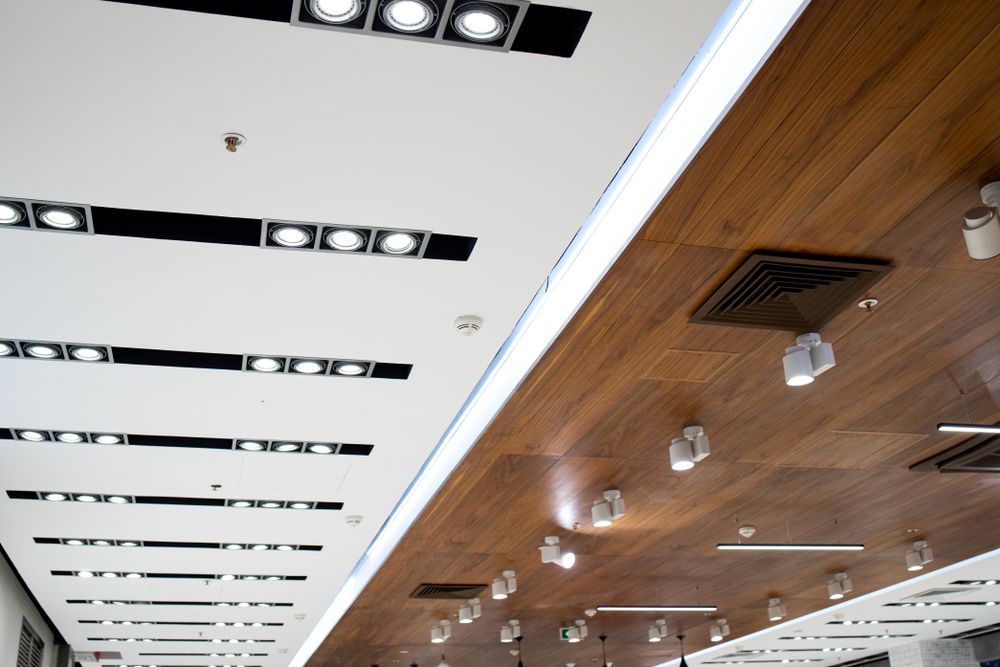 A ceiling with a lot of lights on it